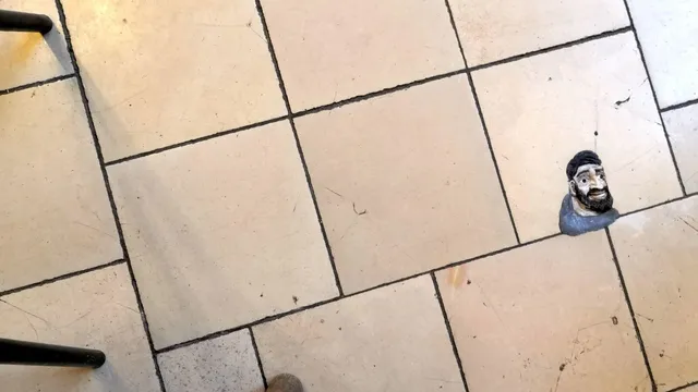 How much do Berlin founders pay themselves?